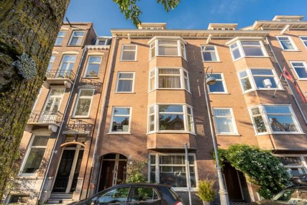 Woning Linnaeusparkweg 52A3 Amsterdam