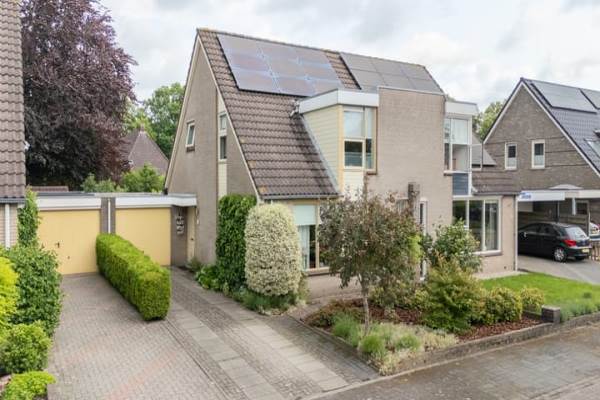 Woning Holthuijzenstede 9 Vaassen