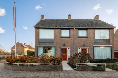 Woning Margrietstraat 15 Poortugaal
