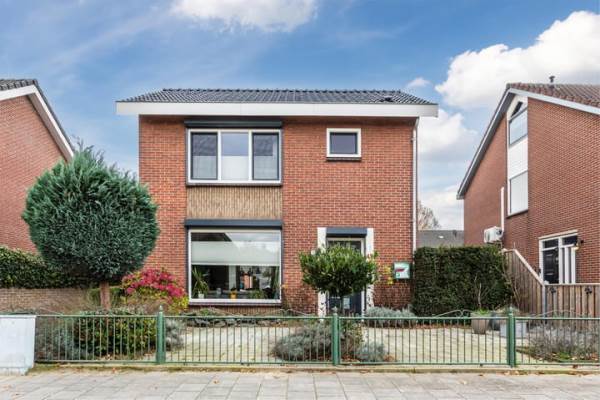 Woning van den Berghweg 48 Didam