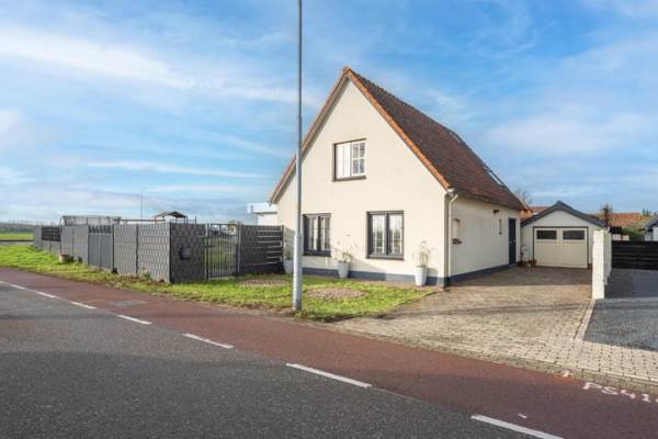 Woning Florastraat 1 Boven-Leeuwen