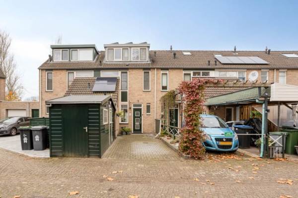Woning het Ooievaarsnest 16 Tiel