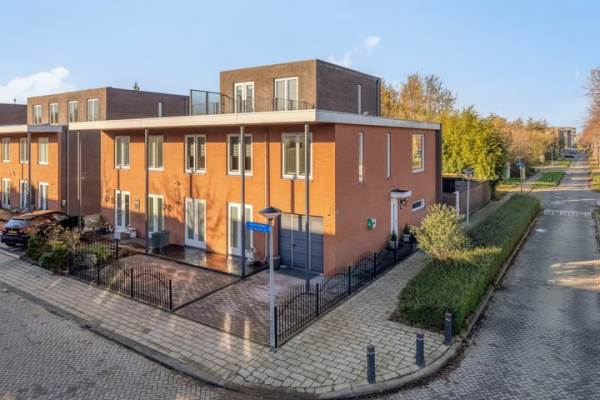 Woning Dek 19 Almere