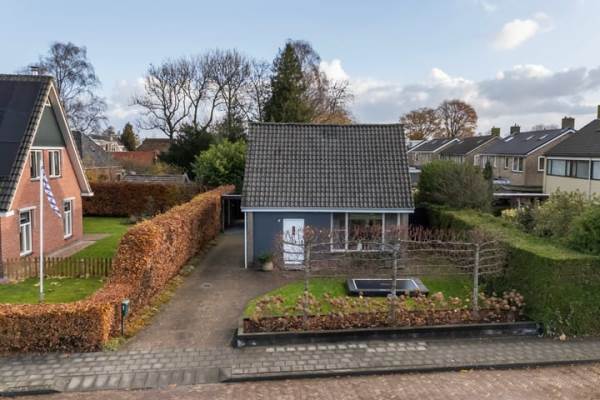 Woning de Schepperstraat 1 Buitenpost