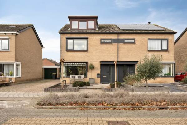 Woning Oleanderstraat 16 Oud-Beijerland
