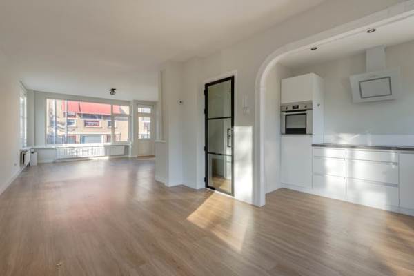 Woning 's-Gravendeelstraat 24A Rotterdam