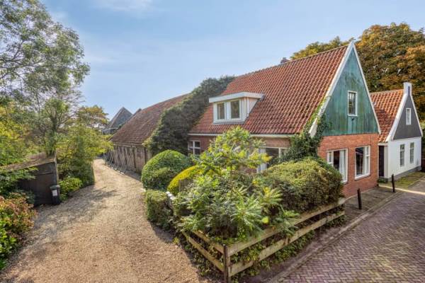 Woning Dorpsstraat Holysloot 52 Amsterdam