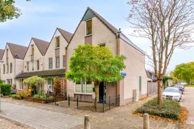 Woning C. van Eesterenplein 86 Almere