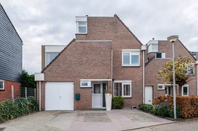 Woning Zwanebloem 21 Bodegraven