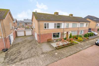 Woning Ruimtevaartstraat 12 Loon op Zand