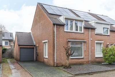 Woning Joost van den Vondelstraat 7 Elsloo (LI)