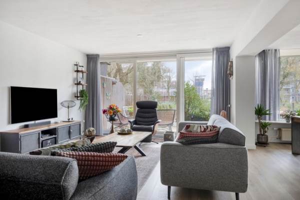 Woning de Bronnen 1 Beverwijk