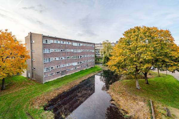 Woning Julianaplantsoen 257 Diemen