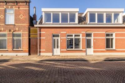 Woning Rijnweg 72 Monster