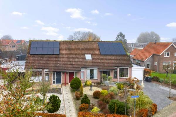 Woning Begoniastraat 8 Olst