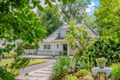 Woning Hoflaan 16 Bergen (NH)