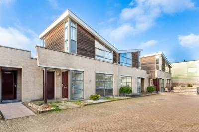 Woning Broereshof 9 Lekkerkerk
