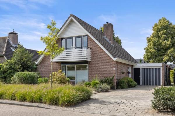 Woning Newtonlaan 84 Vlijmen