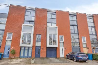 Woning Burgemeester Jhr. Quarles van Uffordlaan 31 Apeldoorn