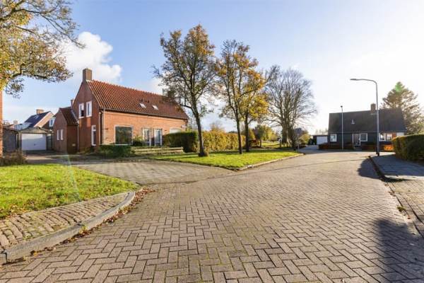 Woning Verbindingsweg 31 Wagenborgen