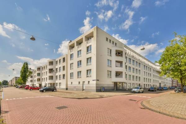 Woning Dickenslaan 238 Amsterdam