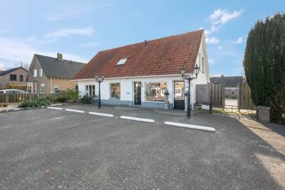 Woning Stationsweg 37 Wezep