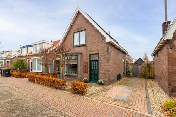 Woning Prins Bernhardstraat 9 Hardinxveld-Giessendam