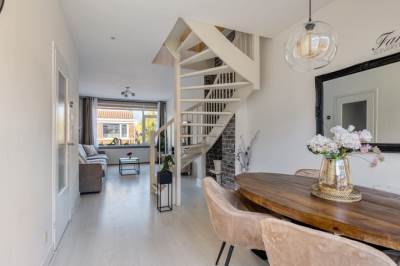 Woning Rhenenstraat 182 Den Haag