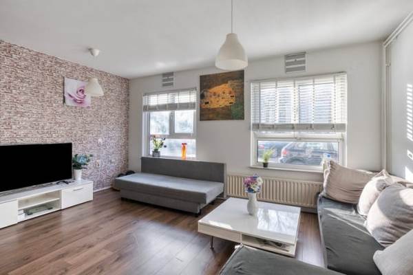 Woning Daniël Defoelaan 281 Amsterdam