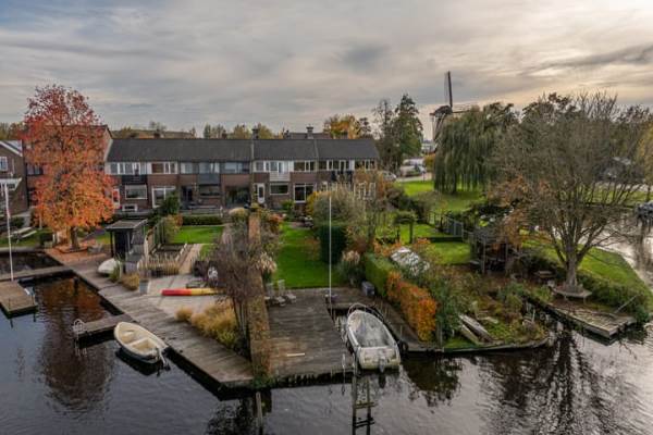 Woning Dorpsstraat 92 Maasdam