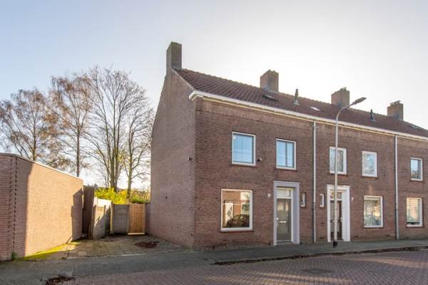 Woning Christiaan Huygensstraat 18 Tilburg