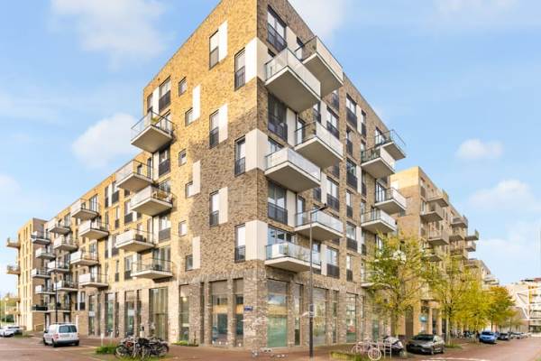 Woning Nida Senffstraat 125 Amsterdam