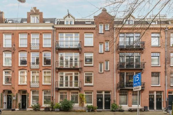 Woning Pieter Langendijkstraat 331 Amsterdam