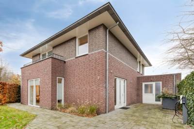 Woning Ravensteinlaan 7 Roosendaal