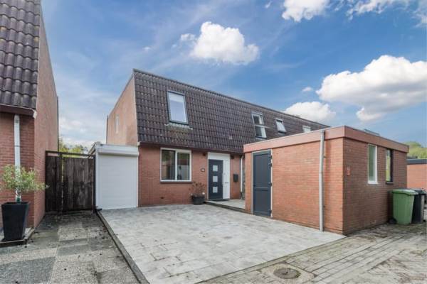 Woning Pluimgras 16 Purmerend