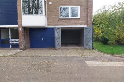 Garage Mezenlaan 501 Dieren