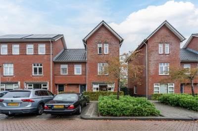 Woning Emmasingel 30 Hendrik-Ido-Ambacht