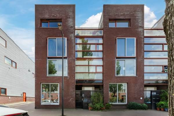 Woning Feike de Boerlaan 142 Amsterdam