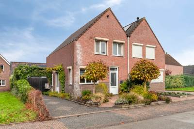 Woning Rietdekkerstraat 21 Well (LI)