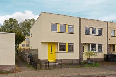 Woning Opaalhof 1 Almere