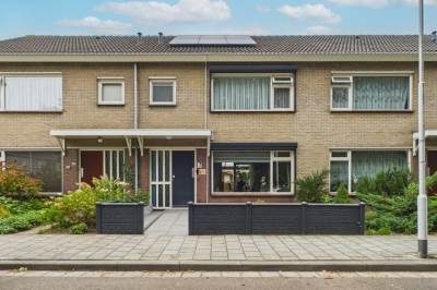 Woning Madame Curiestraat 28 Terneuzen