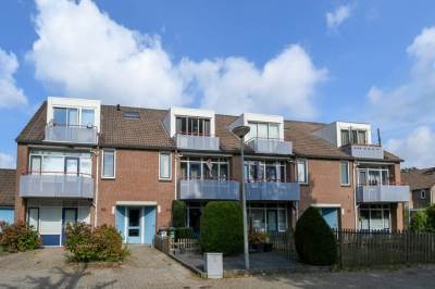 Woning Burg. Cremershof 27 Panningen
