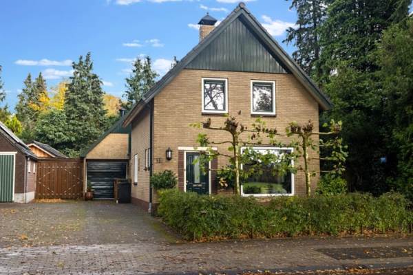 Woning Burgemeester van der Borchstraat 39 Holten