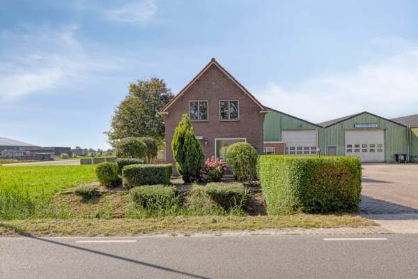 Woning Kerkstraat 81 Waarland
