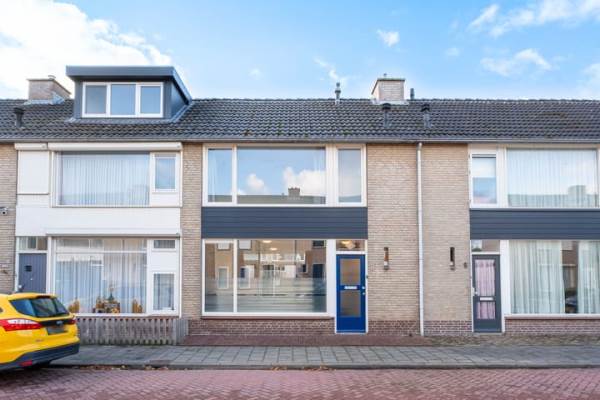 Woning Dahliastraat 8 Steenbergen (NB)