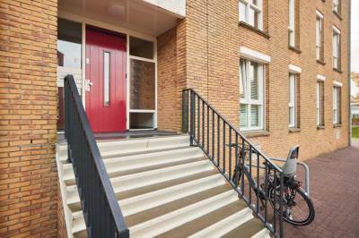 Woning IJsbaankade 143 Huizen