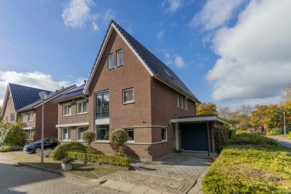 Woning Kooimeerstraat 1 Hoofddorp