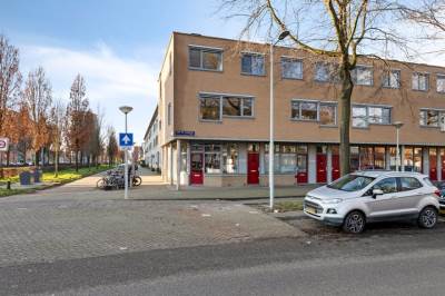 Woning Laan van Vlaanderen 126 Amsterdam