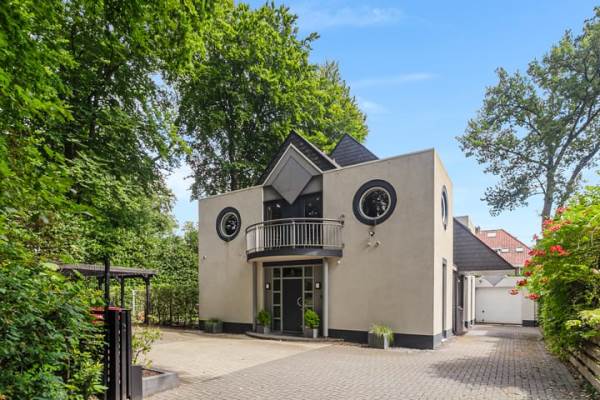 Woning Nicolaas Beetspad 6 Bussum