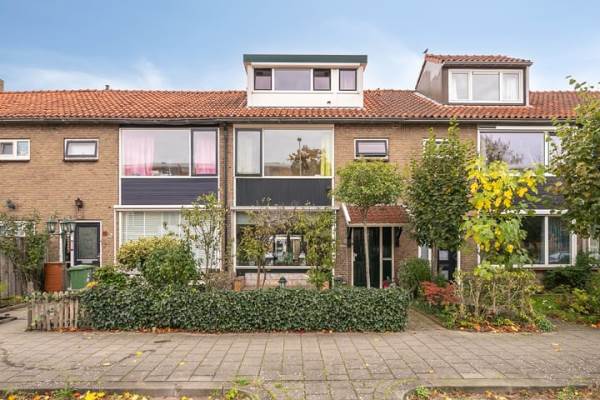 Woning Cederstraat 8 Alphen aan den Rijn